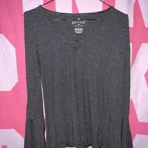 american eagle t-shirt